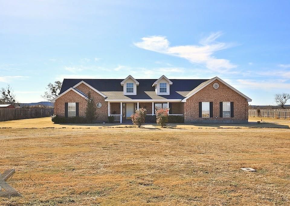 1st image of 133 Parker Dr