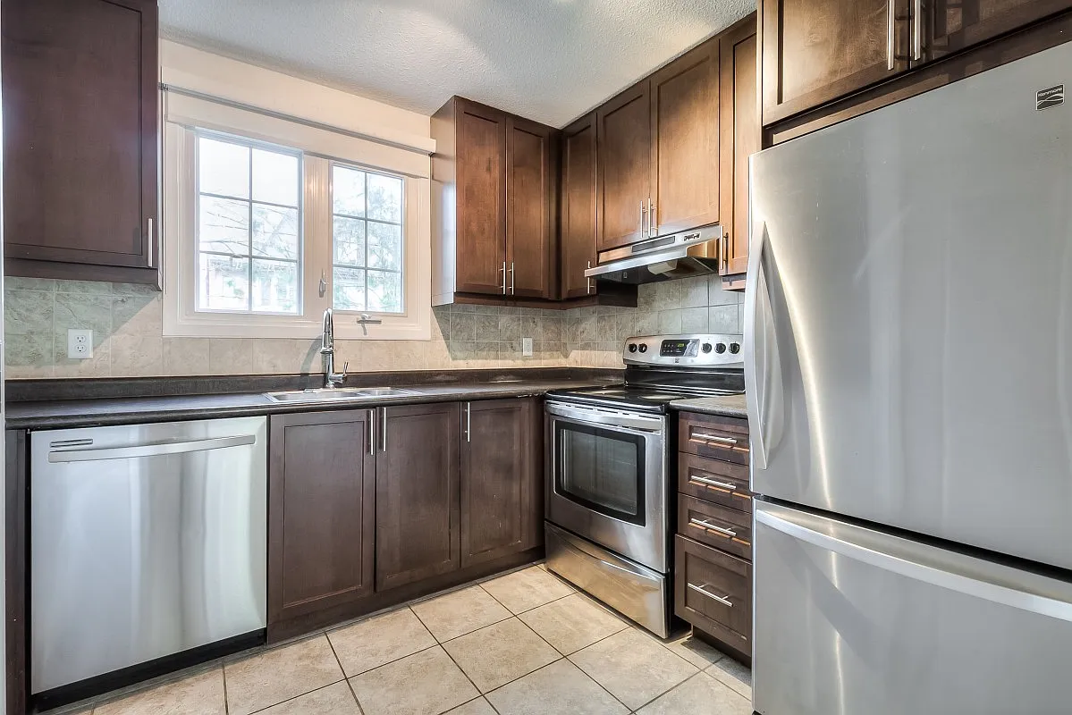 233 Berkeley St — Photo 1