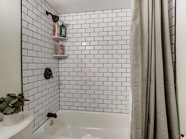 3122 Durrell Ave — Photo 14