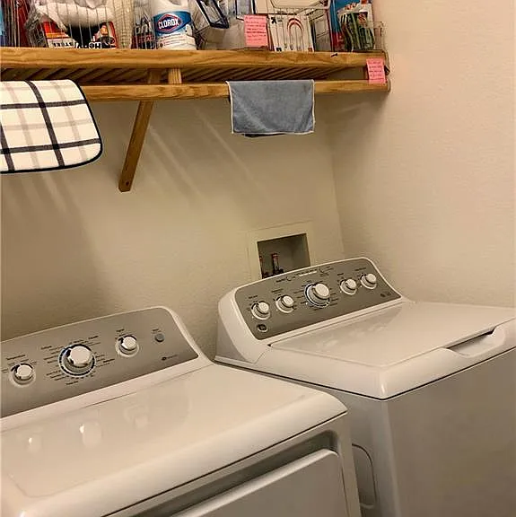 9126 Chula Vista St #12302 — Photo 7
