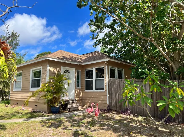 4901 27th Ave S, Gulfport, FL 33707