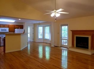 511 Lakeview Pkwy, Locust Grove, VA 22508