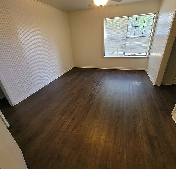 4207 Woodcrest Dr — Photo 17