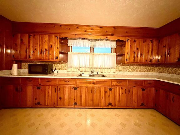 5th image of 119 Bratcher Ln