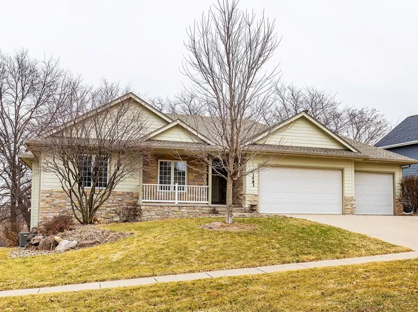 1483 NW 121st St, Clive, IA 50325