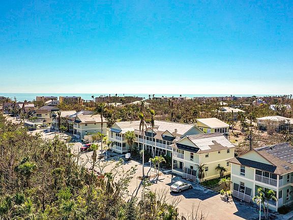 3rd image of 2840 W Gulf Dr Unit 33