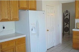 4th image of 12240 Knightsbridge Dr