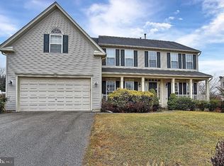5 Firmin Way, Hanover, PA 17331