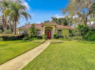 1642 Majestic Oak Dr, Apopka, FL 32712