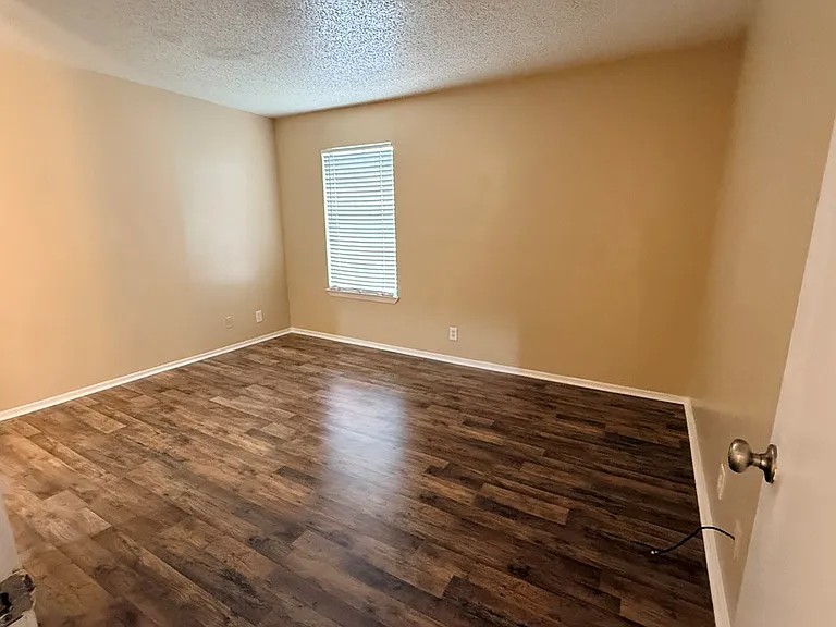 4700 Boulder Dr #1102 — Photo 13