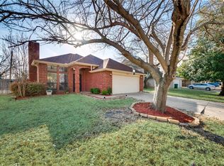 6717 Keeler Dr, Arlington, TX 76001