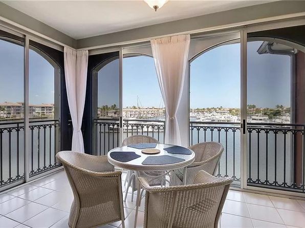 5225 E Harbor Village Dr APT 304