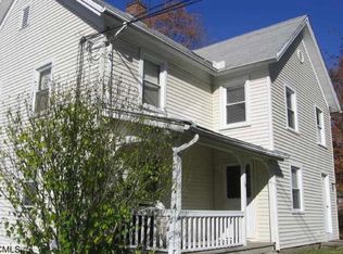 34 Pembroke Rd APT 2, Danbury, CT 06811