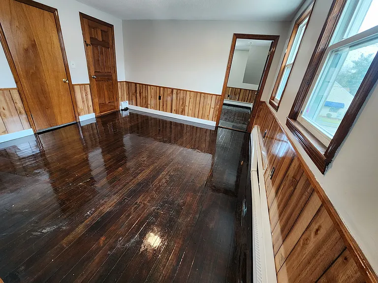 818 Bedford St #5 — Photo 4