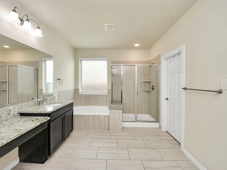 28215 Shorecrest Ln — Photo 28