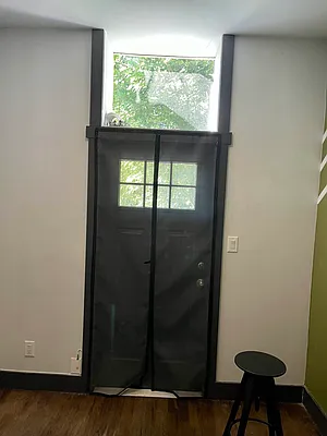 Rented by Delmark Realty LLC | media 30