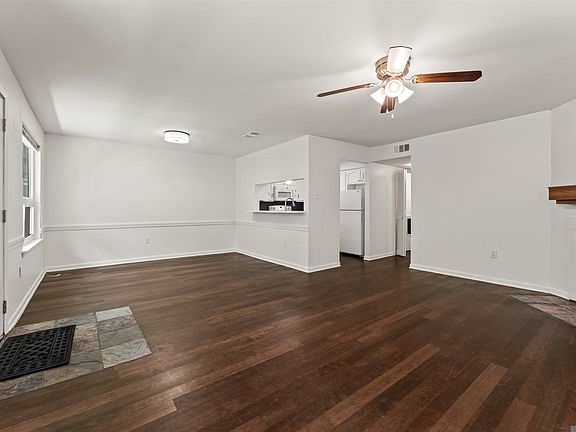 4th image of 3330 Willard St APT 303