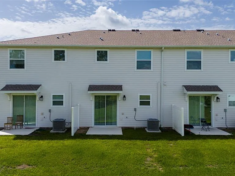 7720 Stone Creek Trl — Photo 23