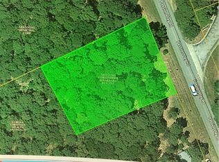 105 Passion Play Rd #4, Eureka Springs, AR 72632