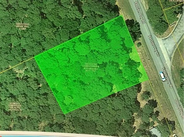 105 Passion Play Rd #4, Eureka Springs, AR 72632