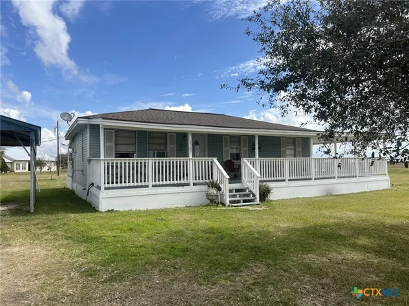1741 Westerlund Grade Rd, Pt Lavaca, TX 77979