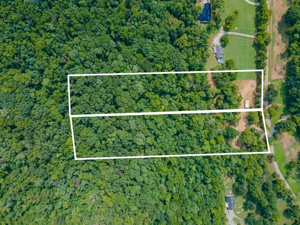 5049 Miller Lake Rd, Culleoka, TN 38451