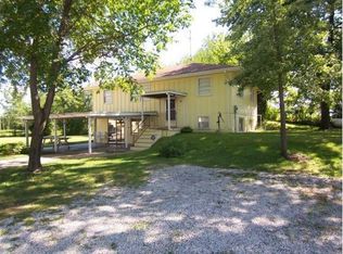 17500 E Us Highway 40, Independence, MO 64055