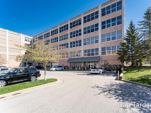 930 Washington Ave Unit 5H, Muskegon, MI 49441