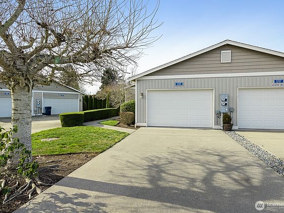 4th image of 1205 Decatur Cir