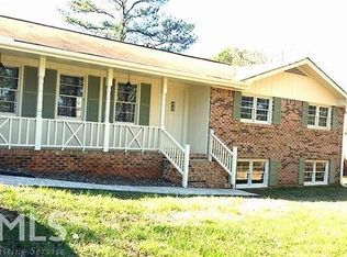 825 Old Tucker Rd, Stone Mountain, GA 30087