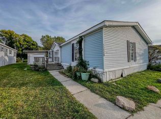 21548 Clochette Dr, Macomb, MI
