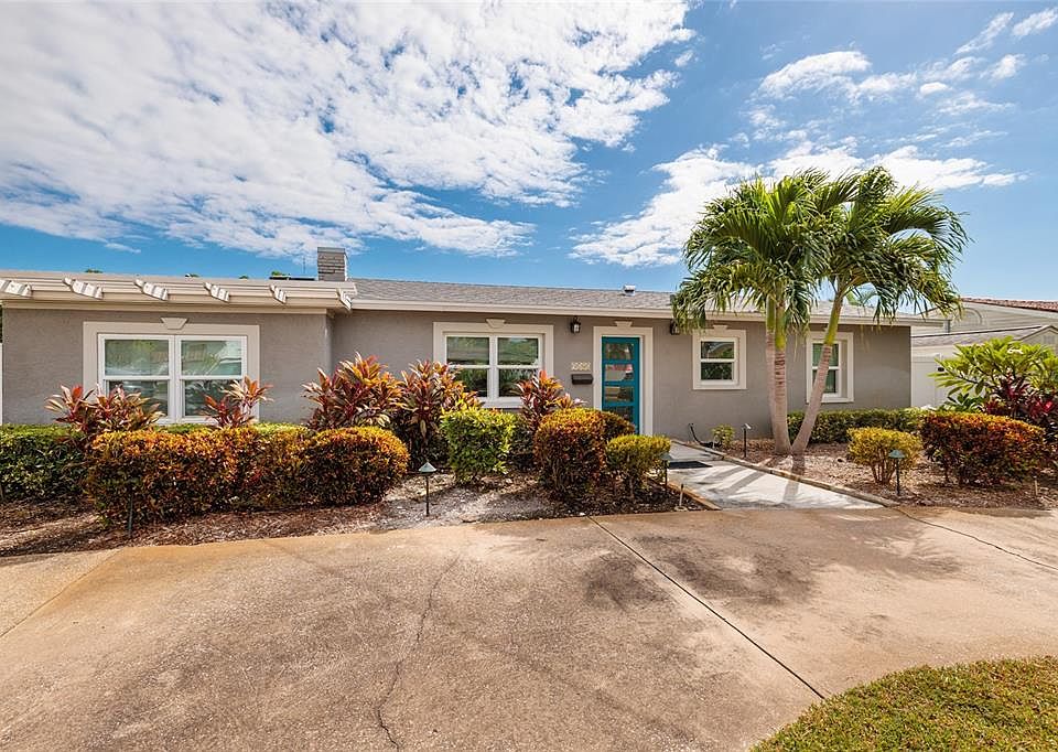 1st image of 9101 SUN ISLE DRIVE NE