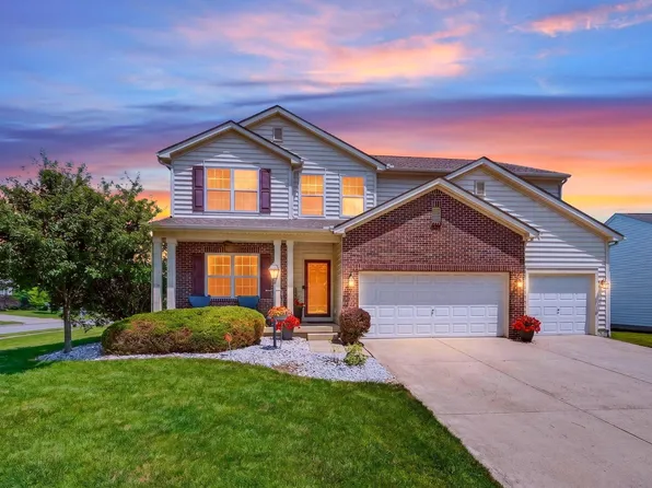7171 Blue Holly Dr, Lewis Center, OH 43035