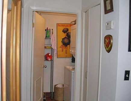 5th image of 173 Smith St #4C