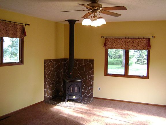 5th image of 3680 Paula Dr