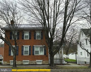 237 E Main St, Everett, PA, 15537
