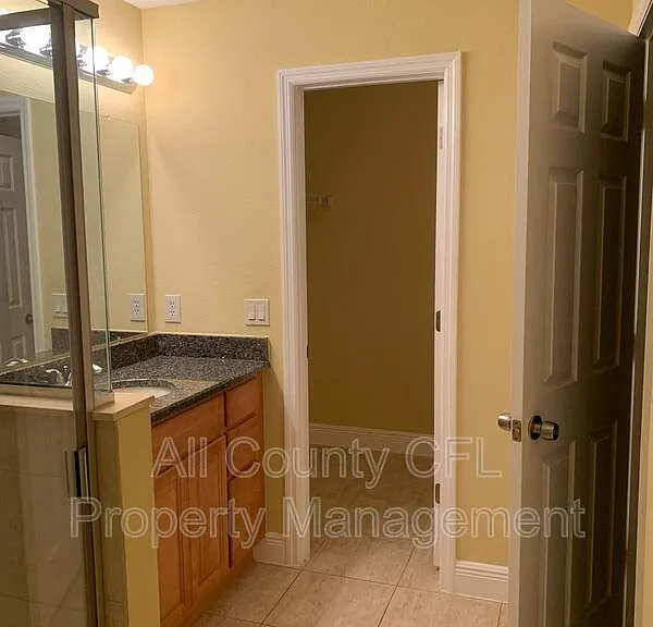 617 Gray Squirrel Ct — Photo 17