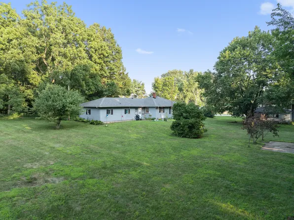 4222 N 400 E, Rolling Prairie, IN 46371