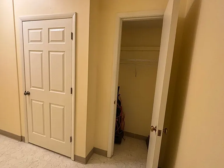310 Montgomery Street — Photo 22