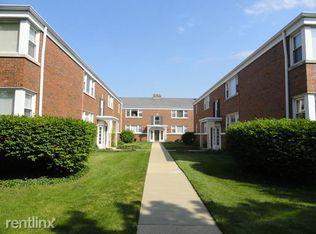 375 Central Ave, Highland Park, IL 60035