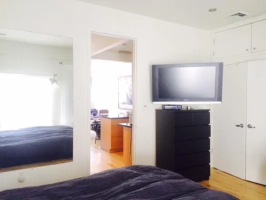 Rented by Keller Williams NYC | media 9