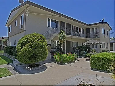 657 671 1/2 Ave #1 Photo 1