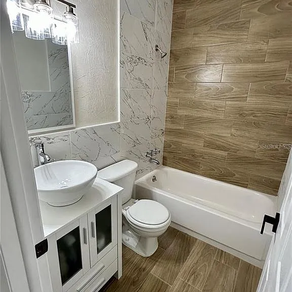 2428 Columbia Dr #68 — Photo 18