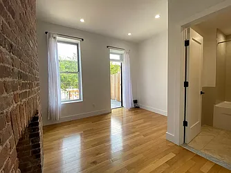 Rented by Michal Kuras, LREB