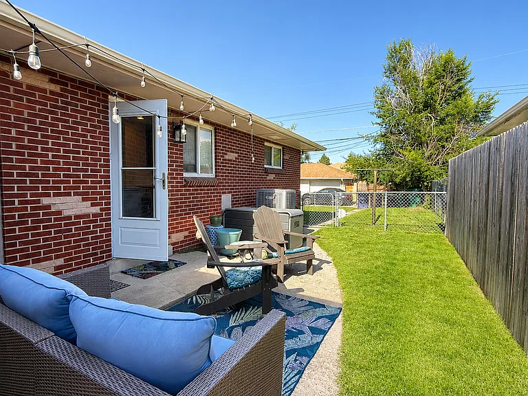 3632 Grape St — Photo 14