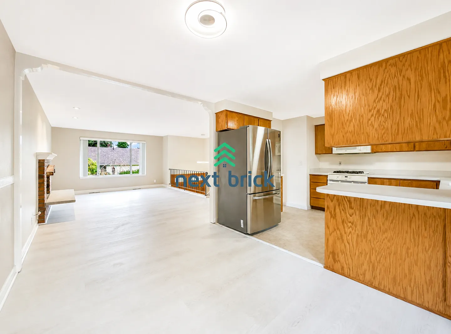 6 Beds and 3 Bath Single Family Home Available Now! — Photo 4