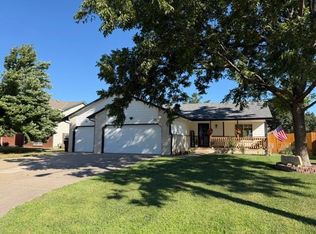 126 E Creekstone St, Mulvane, KS 67110