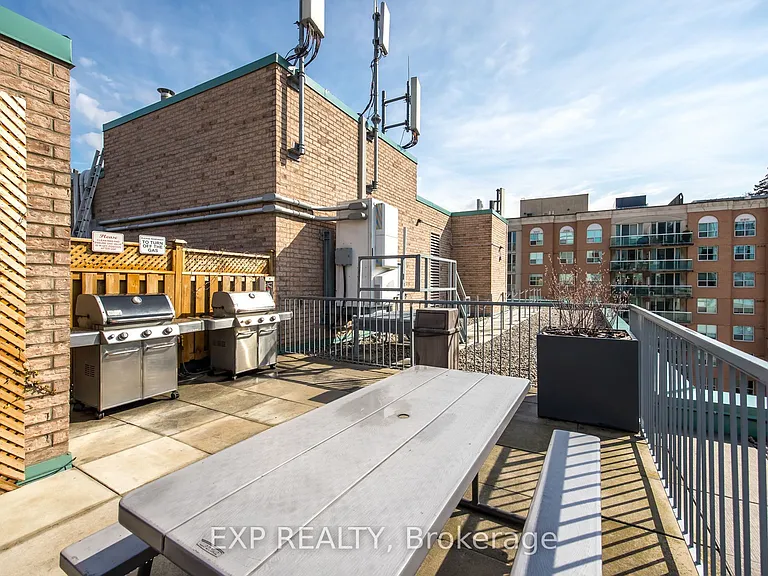 311 Richmond St E #802 — Photo 32