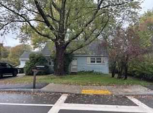 1136 S Main St, Bellingham, MA 02019