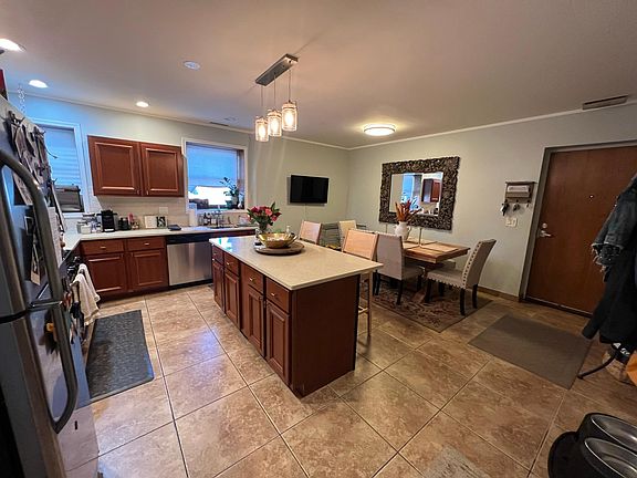 4th image of 1701 W Washington Blvd #1
